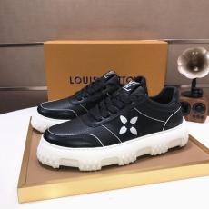 Louis Vuitton Low Shoes